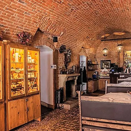Hotel Pod Kogutkiem Krzywaczka