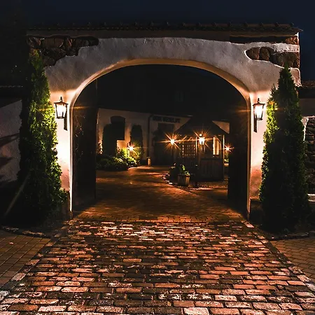 Hotell Pod Kogutkiem 3*