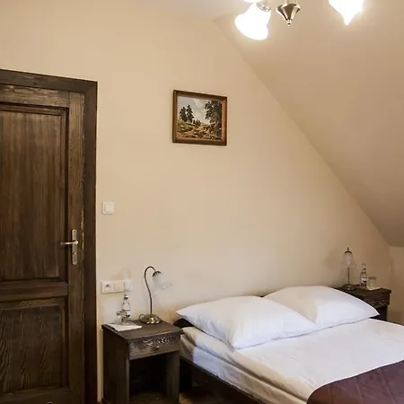 Pod Kogutkiem Hotell