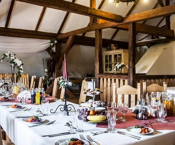 Hotell Pod Kogutkiem 3*